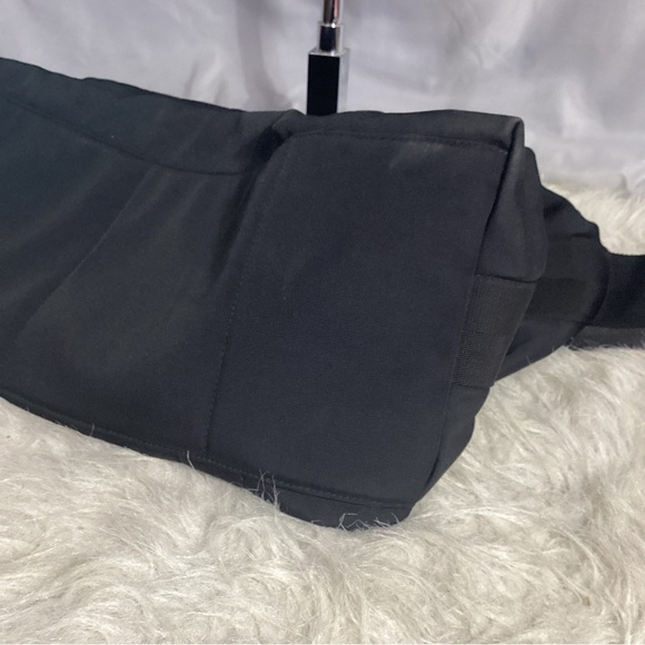 GUCCI Black Nylon Unisex Silver Metal Buckle Shoulder Messenger Bag 122375 - Picture 6 of 14